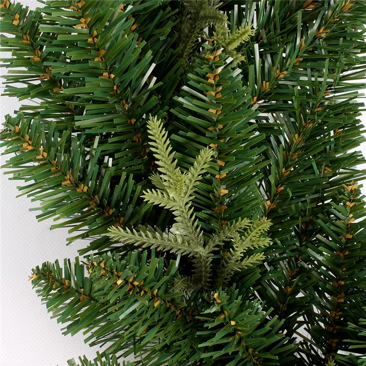 TwinkleTree 1976 Christmas wreath