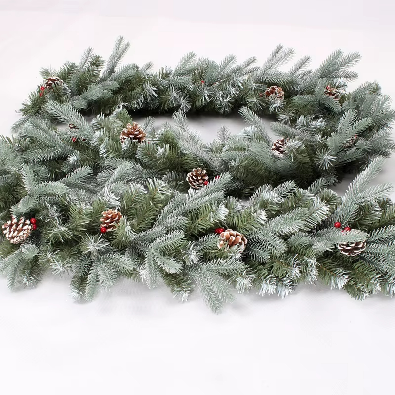 TwinkleTree XO2056MG Christmas garland